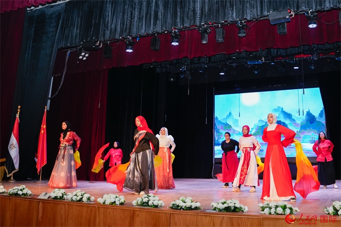 新春慶典活動現(xiàn)場。人民網(wǎng) 塔里克·易卜拉欣攝