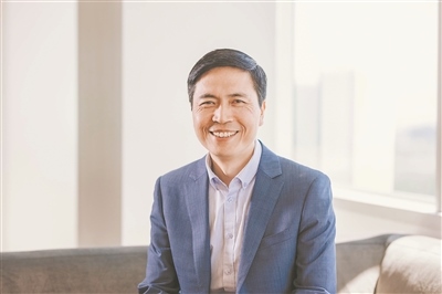 朱松純 全國(guó)政協(xié)委員、北京通用人工智能研究院院長(zhǎng)【代表委員連線】