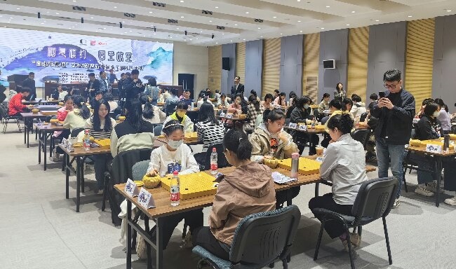 比賽現(xiàn)場。人民網(wǎng)記者 李乃妍攝