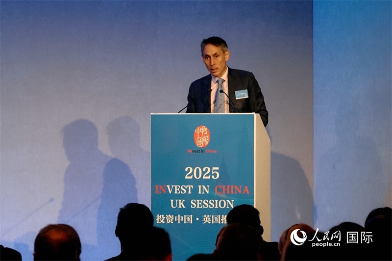英國商業(yè)貿(mào)易部投資總監(jiān)吳僑文發(fā)表致辭。楊浩鵬攝