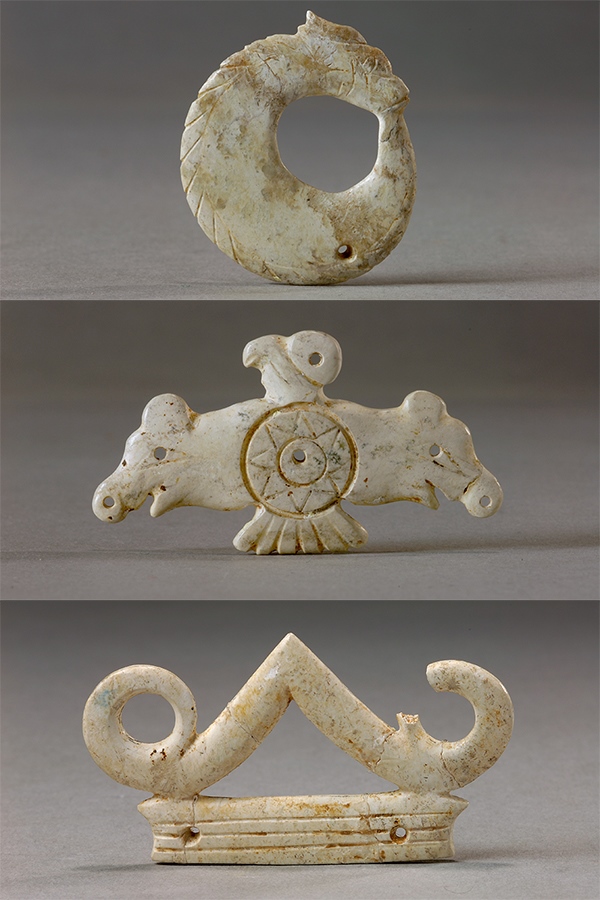 玉龍（上）、玉鷹（中）和玉冠飾（下）。國家文物局供圖