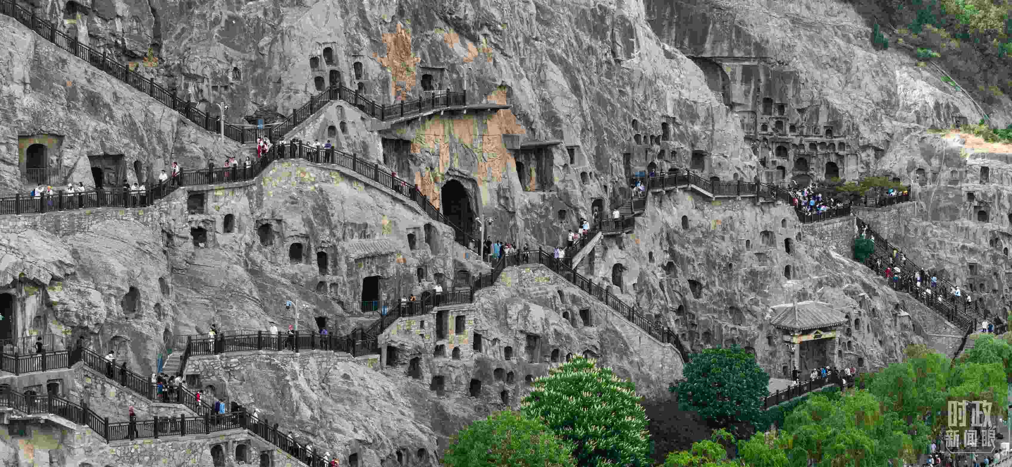 △龍門石窟。（總臺國廣記者李晉拍攝）