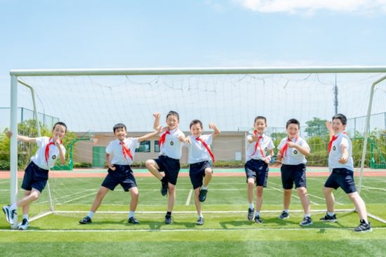 重慶高新區(qū)學(xué)子。